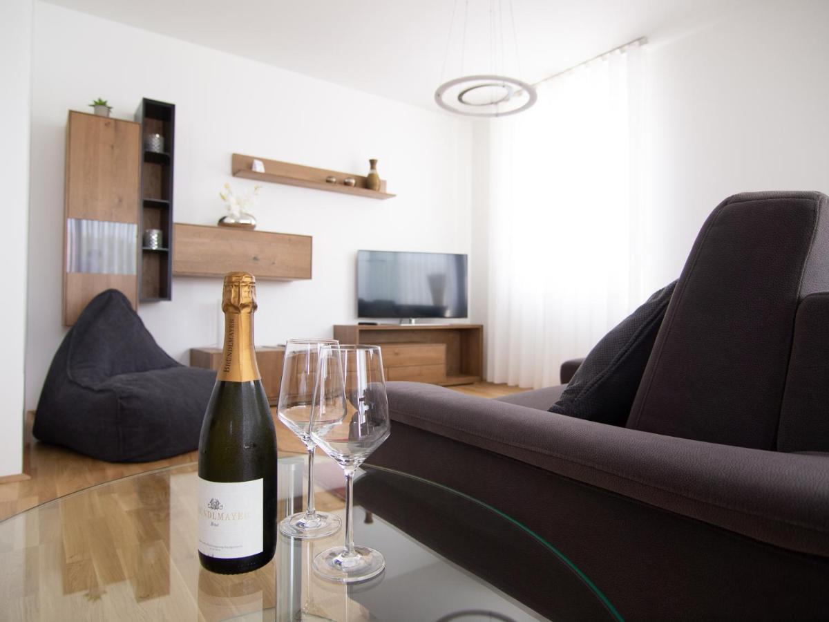 Rooftop Tulln Operated By Revliving Tulln An Der Donau Exterior foto